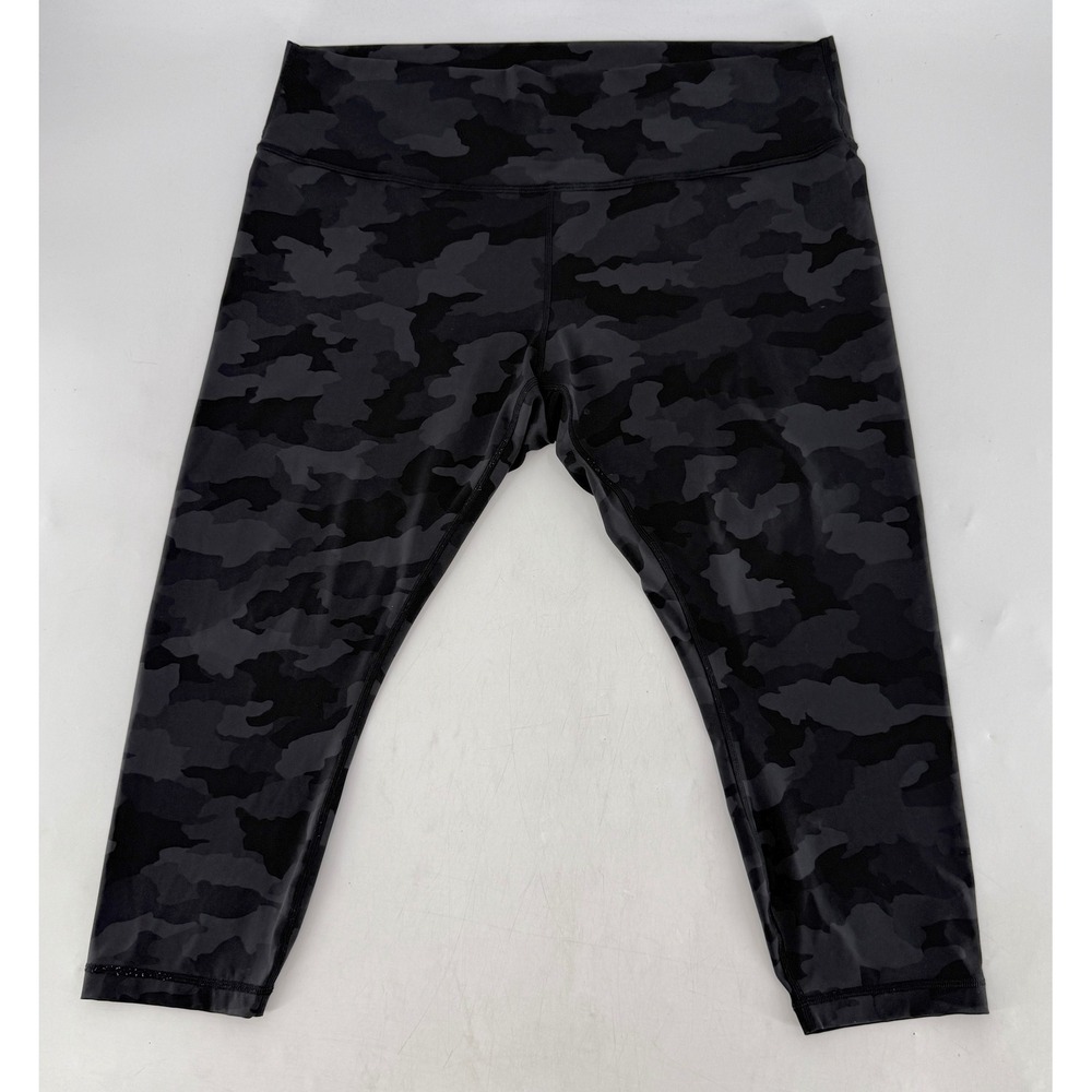 Lululemon‎ Plus Size Camo Crop Leggings Activewear Workout Pants Sz 20 Comfort